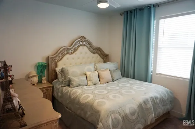 a bathroom with a sink and toilet