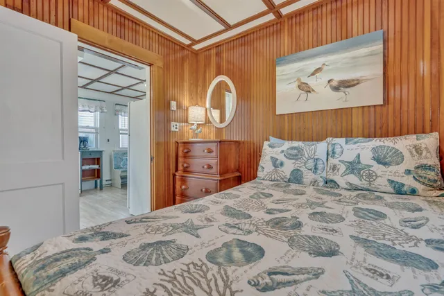 $586,500 | 17 Johnson Avenue, Hampton, NH 03842