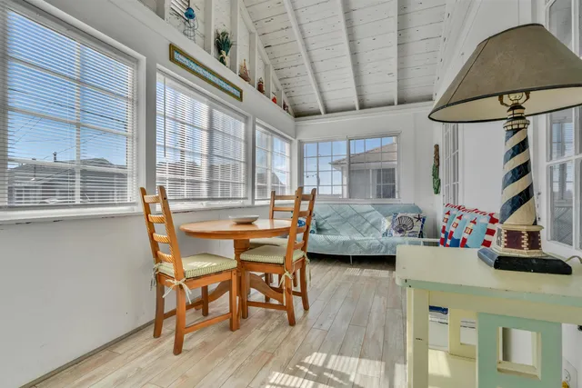 $586,500 | 17 Johnson Avenue, Hampton, NH 03842