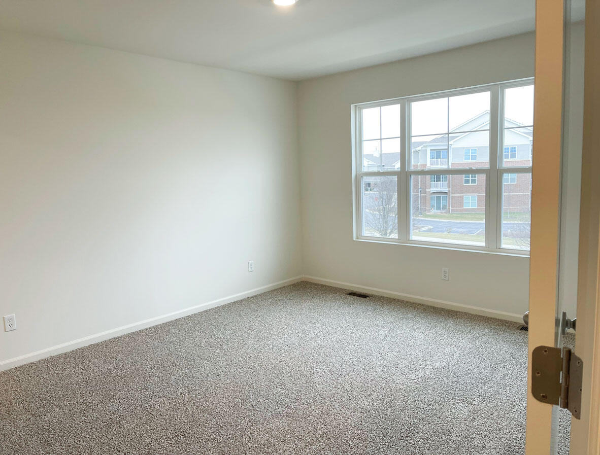 10729 Violette Way St. John, IN 46373 - Photo 6 of 16 1182x897