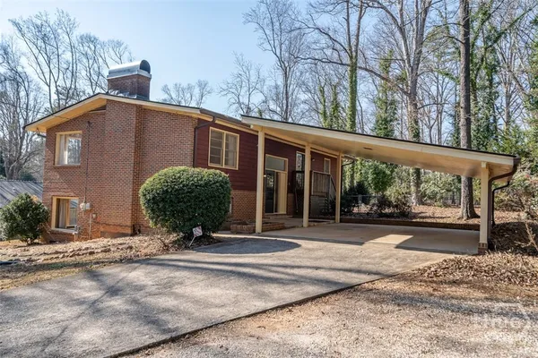 $429,900 | 625 Forest Road, Athens, GA 30605