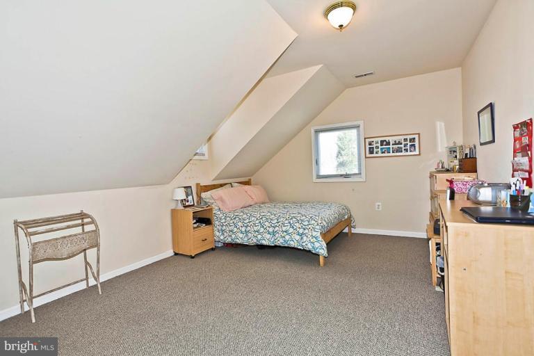 4222 Ivy Glen Road Silver Spring, MD 20906 - Photo 17 of 20 Bedroom #4