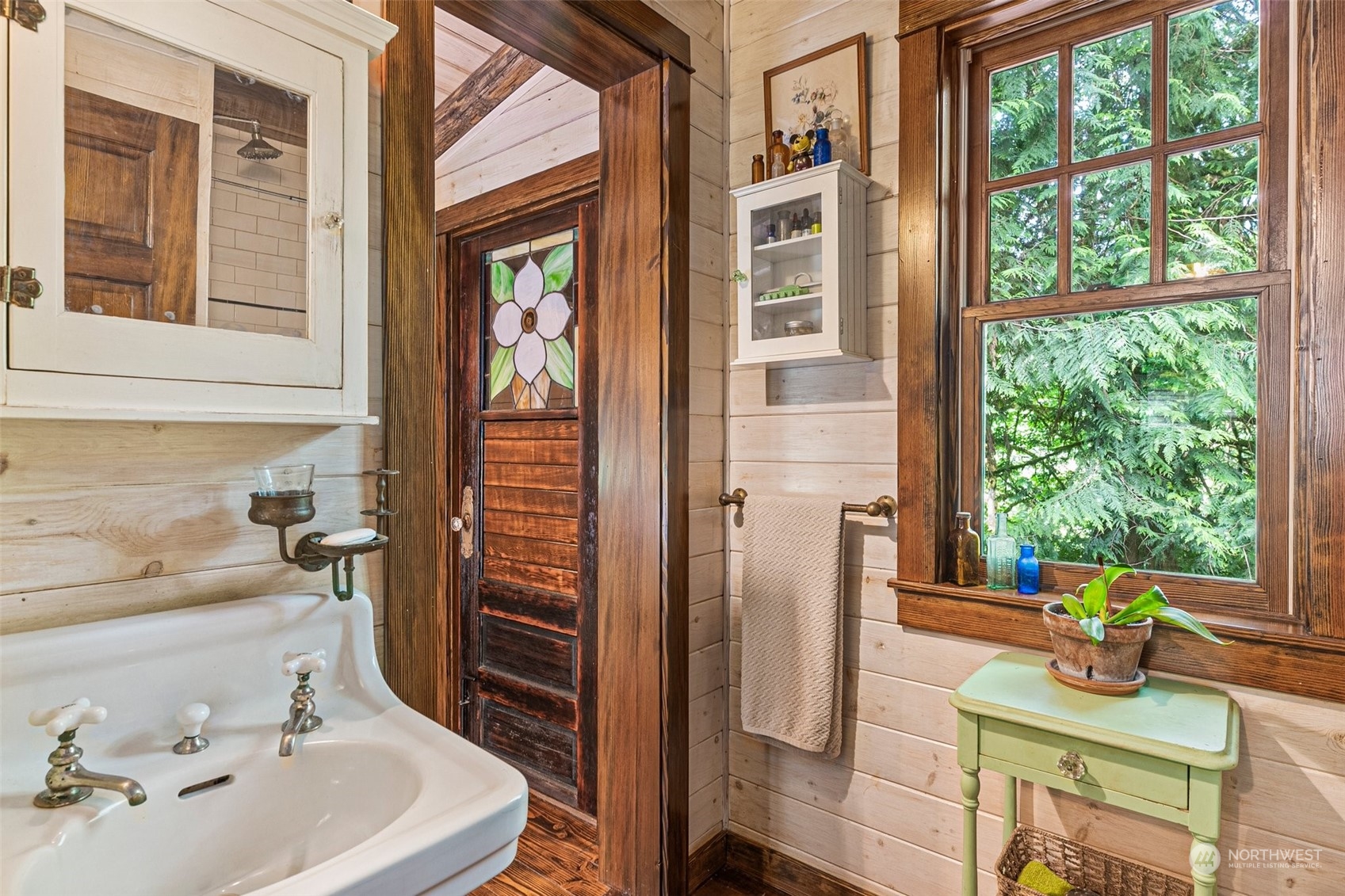 4199 Locker Road Southeast Port Orchard, WA 98366 - Photo 13 of 40 Gallery Image 13