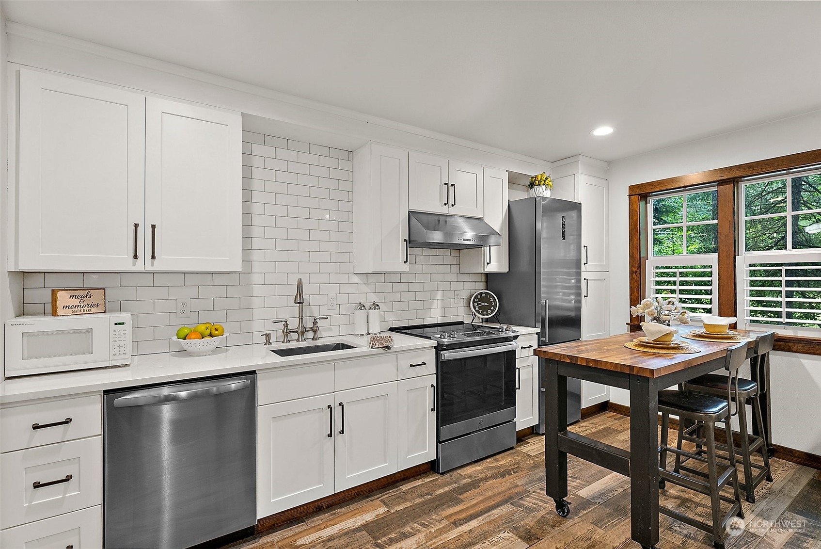 4199 Locker Road Southeast Port Orchard, WA 98366 - Photo 33 of 40 Gallery Image 33