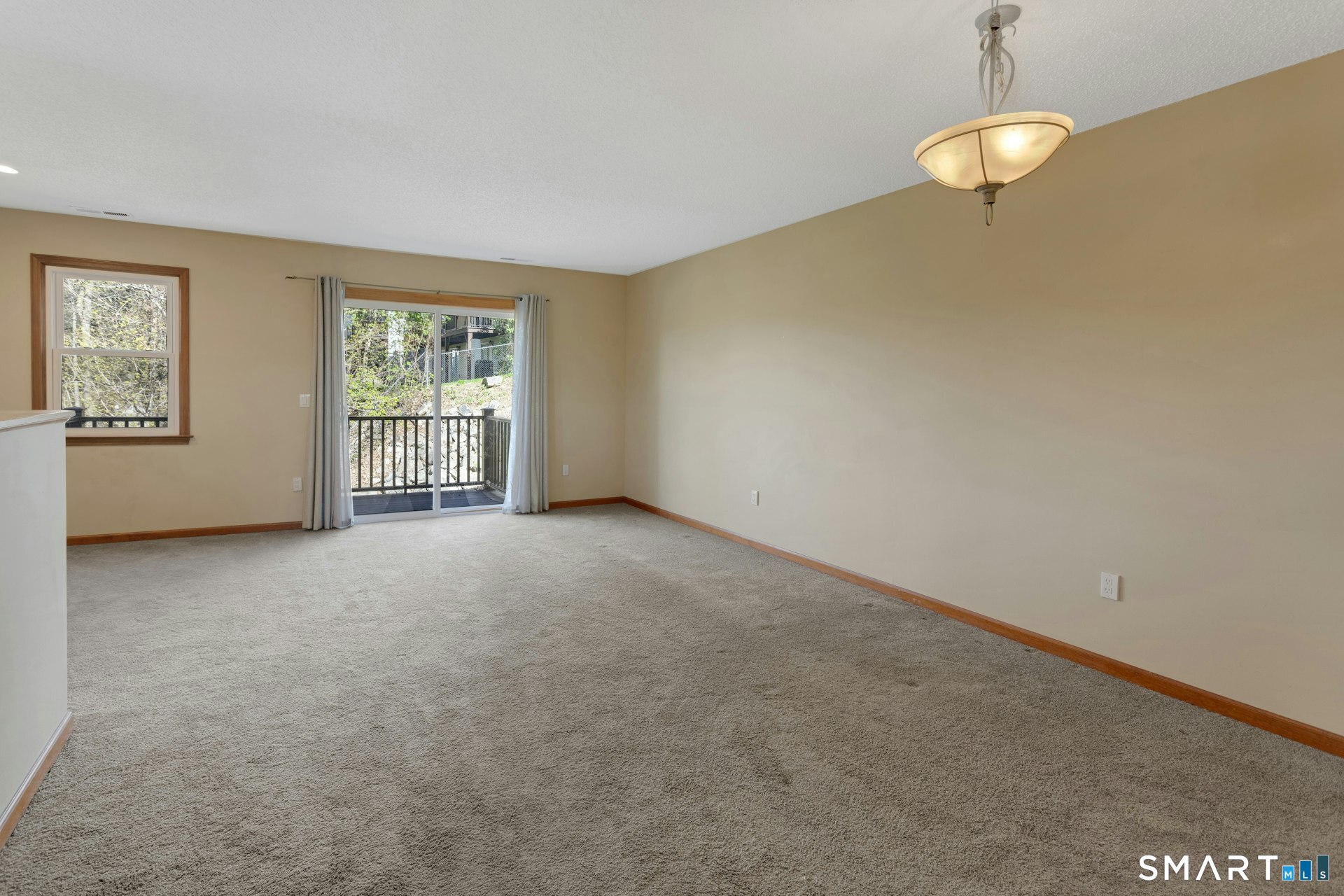 55 Mill Plain Road, Unit 219 Danbury, CT 06811 - Photo 3 of 17