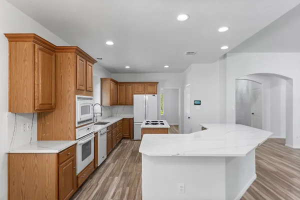 $3,000 | 2333 Stableridge Drive, Conroe, TX 77384