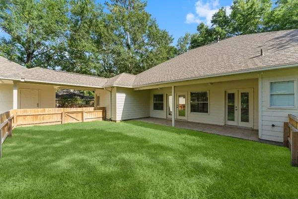 $3,000 | 2333 Stableridge Drive, Conroe, TX 77384