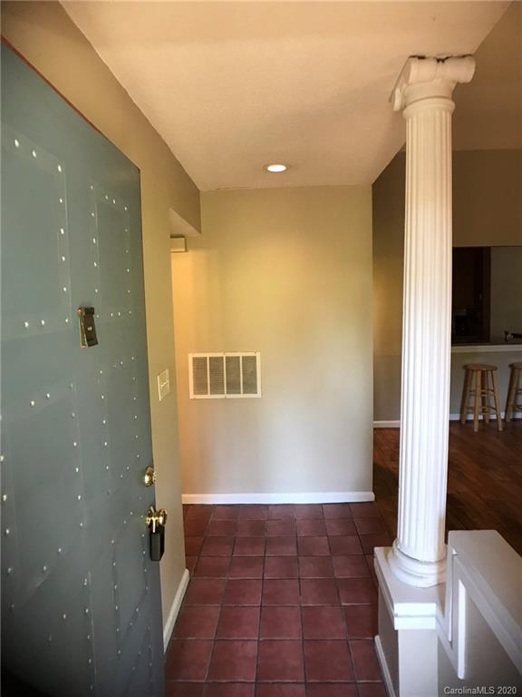 423 North Church Street, Unit F Charlotte, NC 28202 - Photo 2 of 20