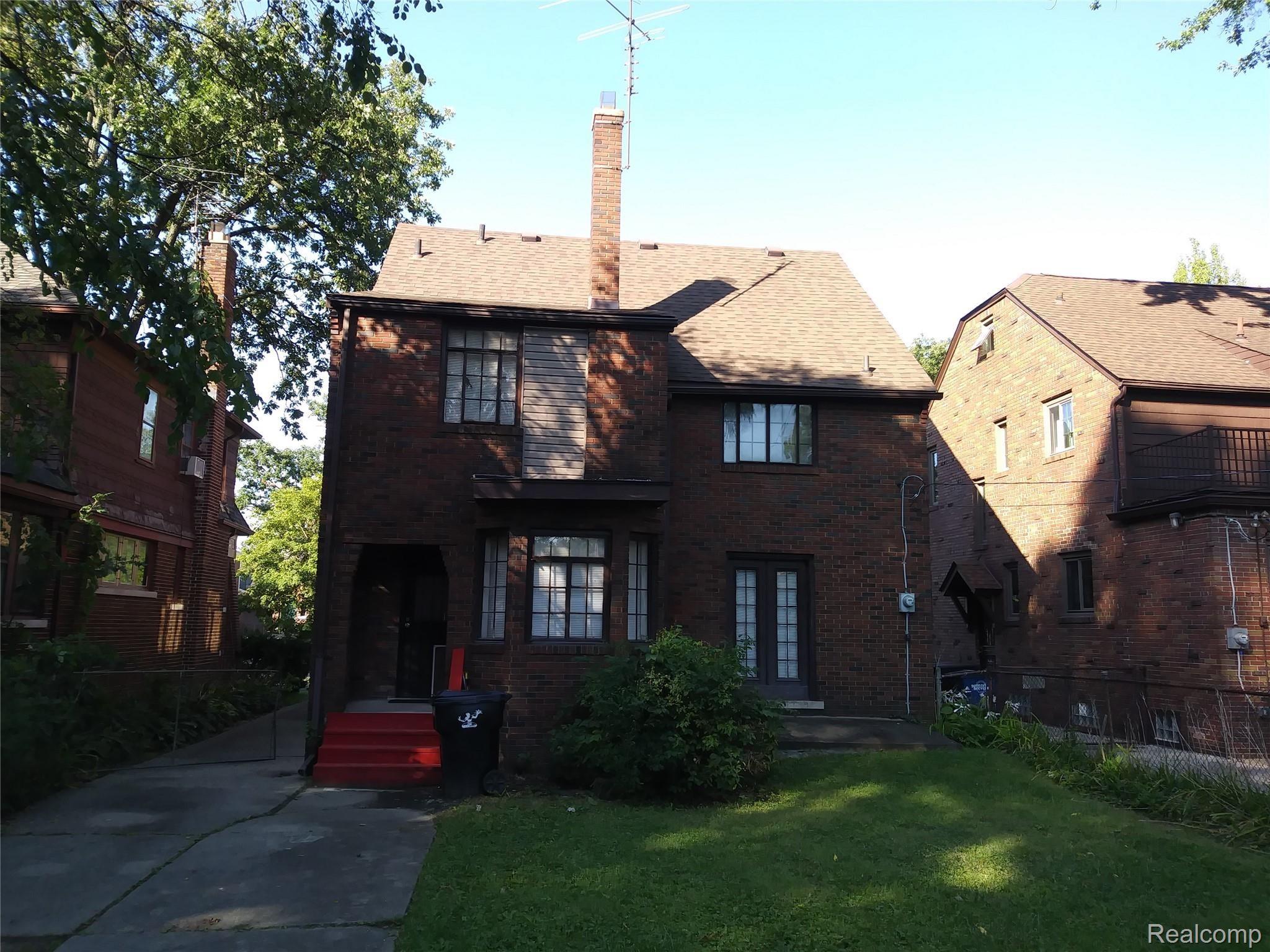 4674 Audubon Road Detroit, MI 48224 - Photo 5 of 29 20190905_094359.jpg