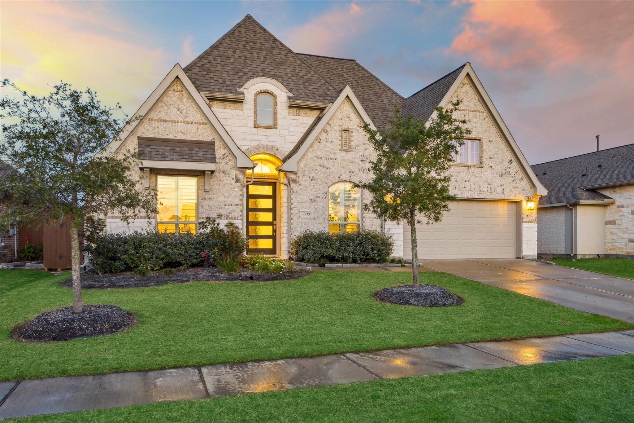 9823 Chapman Trail Manvel, TX 77578 - Photo 47 of 47 Call today to arrange a private tour of 9823 Chapman Trail in Meridiana.