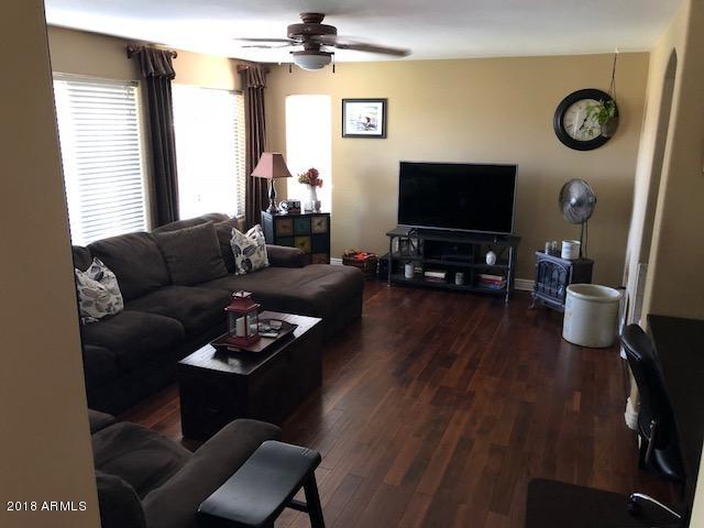 4173 South Martingale Road Gilbert, AZ 85297 - Photo 11 of 28 family room