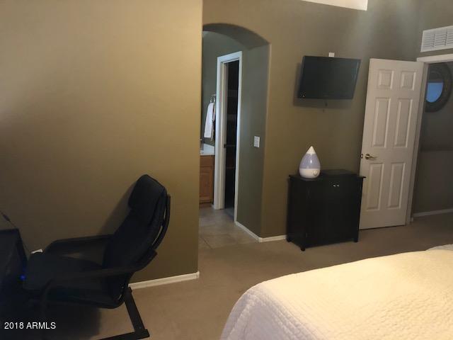 4173 South Martingale Road Gilbert, AZ 85297 - Photo 18 of 28 bed2