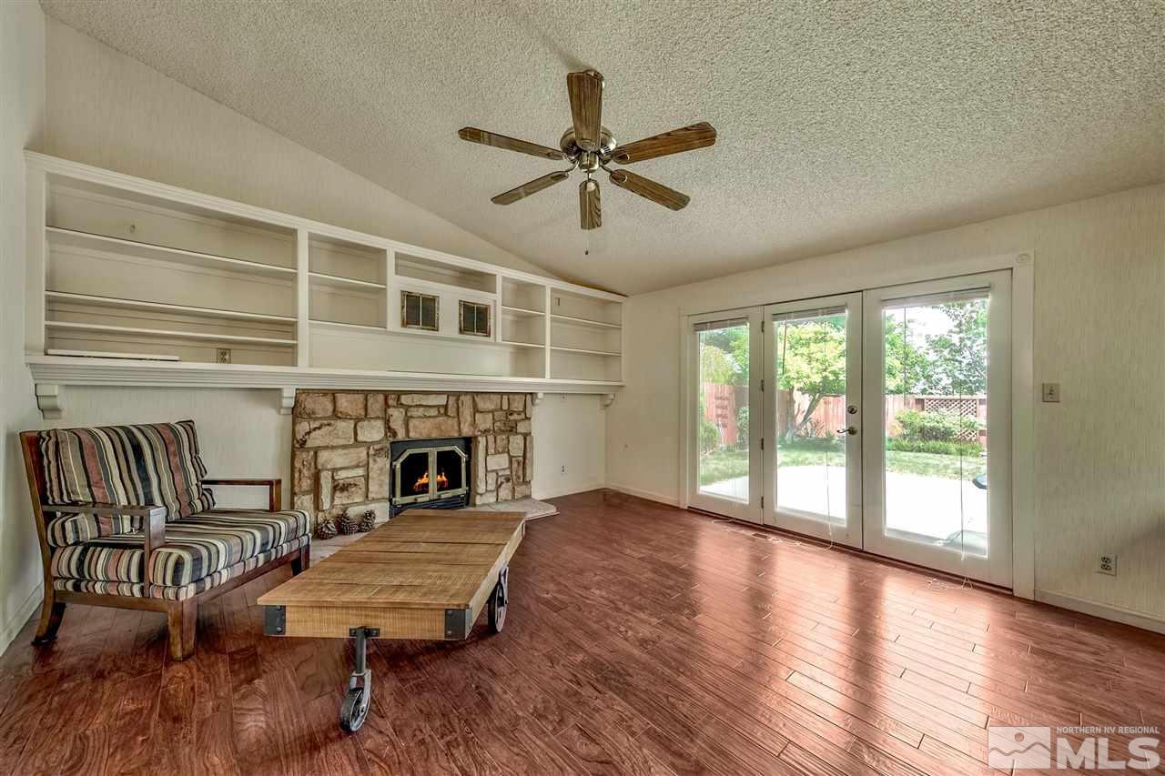 1640 Hanover Drive Reno, NV 89523 - Photo 2 of 22 Photo 2