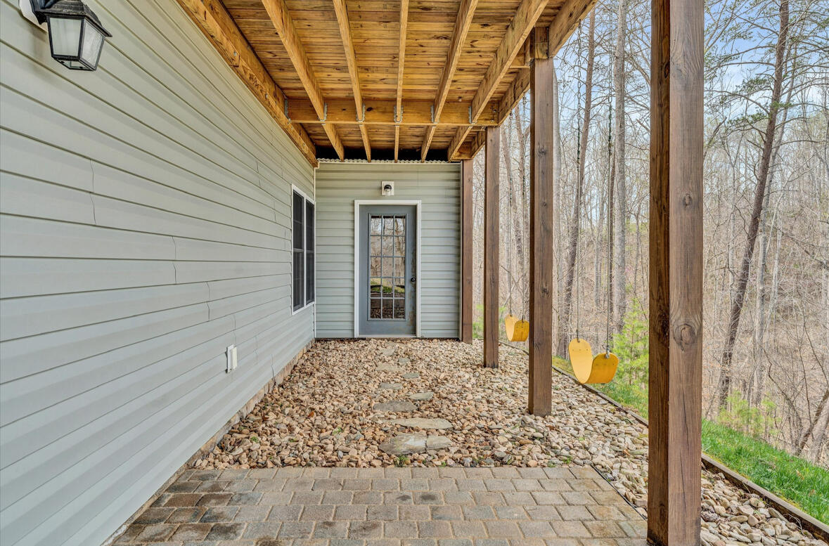 269 Forest Edge Road Wirtz, VA 24184 - Photo 30 of 34 IMG_0400