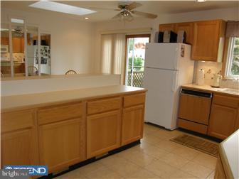 132 Crump Road Exton, PA 19341 - Photo 5 of 12 Kitchen