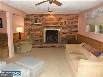 132 Crump Road Exton, PA 19341 - Photo 10 of 12 Family Room