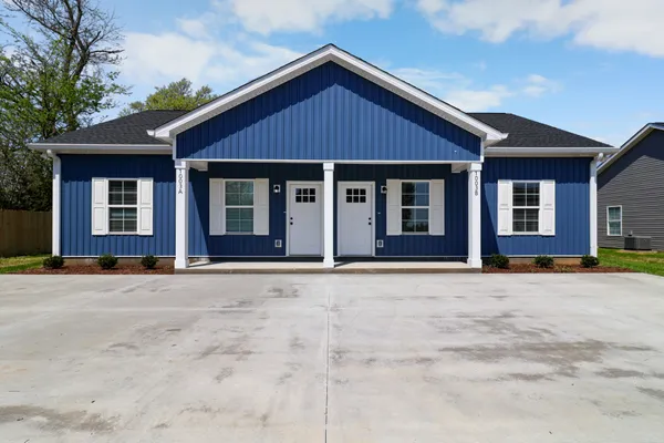 $1,400 | 1003 Oak Street, Unit A, Portland, TN 37148