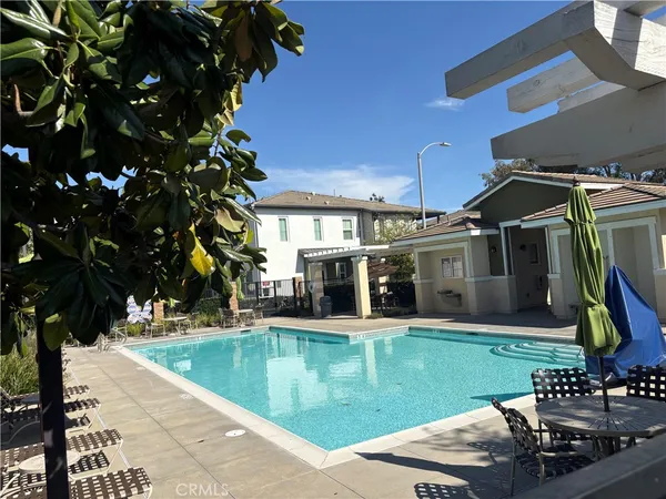 $2,800 | 280 West Via Presido, Ontario, CA 91762