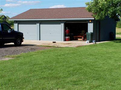 5403 South Morrish Road Swartz Creek, MI 48473 - Photo 4 of 6 20282393-3.JPG