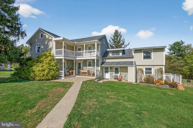 $495,000 | 227 Pleasant View Road, Hummelstown, PA 17036