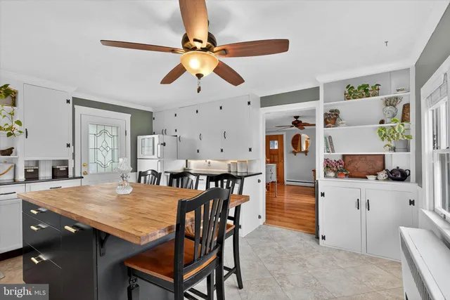 a view of a living room