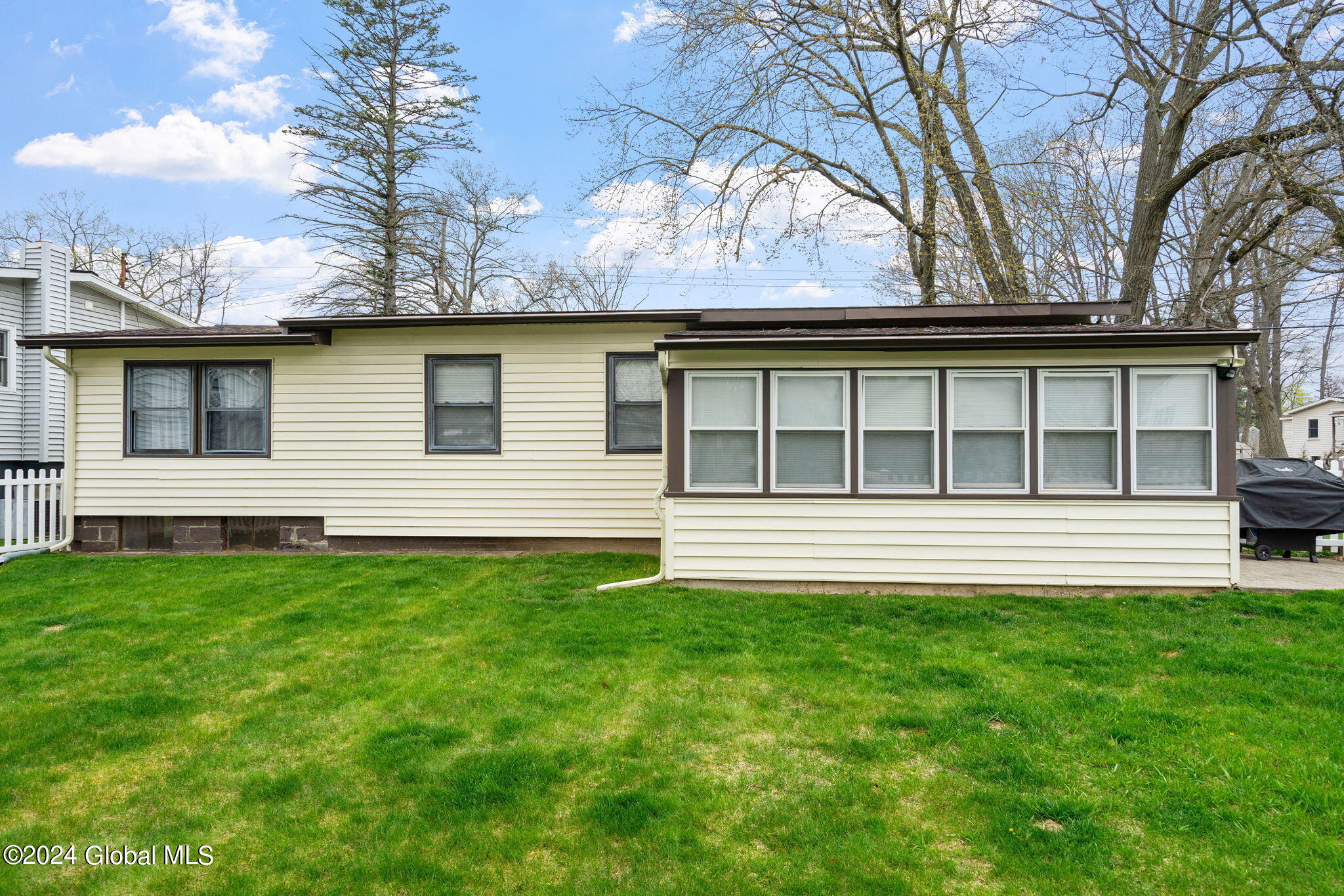 504 Gifford Road Schenectady, NY 12304 - Photo 25 of 35 11-web-or-mls-504-gifford-rd