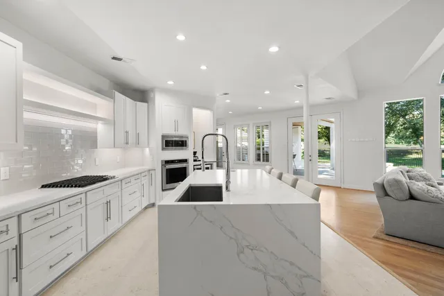 $699,000 | 9502 Crosby Way, Missouri City, TX 77459