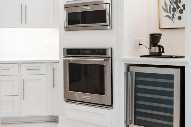 $699,000 | 9502 Crosby Way, Missouri City, TX 77459