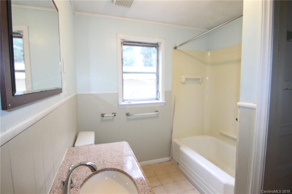 2458 County Line Road Kings Mountain, NC 28086 - Photo 23 of 47 Gallery Image 23