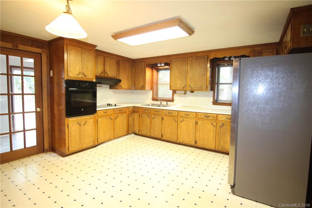 2458 County Line Road Kings Mountain, NC 28086 - Photo 7 of 47 Gallery Image 7
