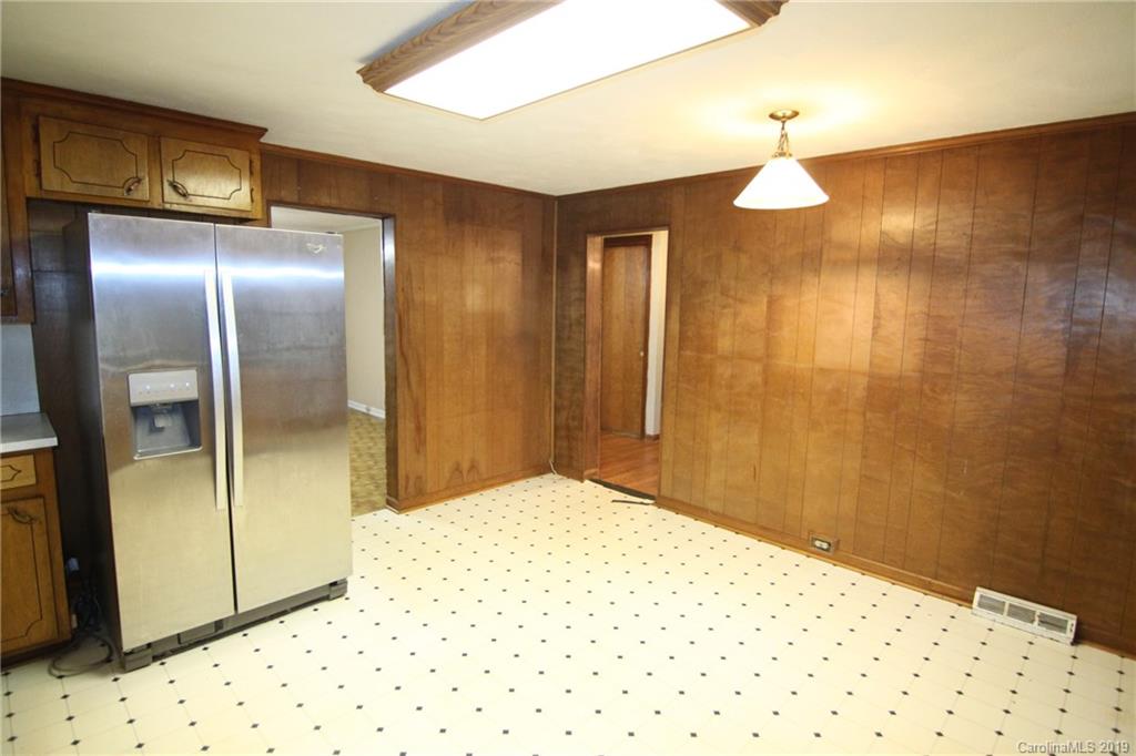 2458 County Line Road Kings Mountain, NC 28086 - Photo 10 of 47 Gallery Image 10