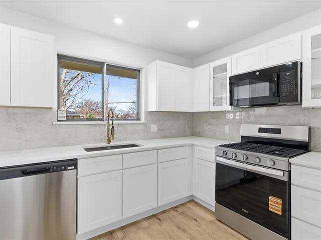 $379,000 | 1512 Matagorda Drive, Dallas, TX 75232