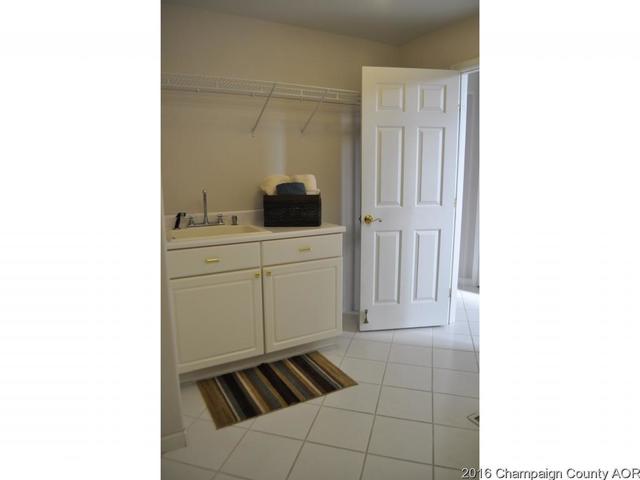 302 Jay Street Savoy, IL 61874 - Photo 14 of 24