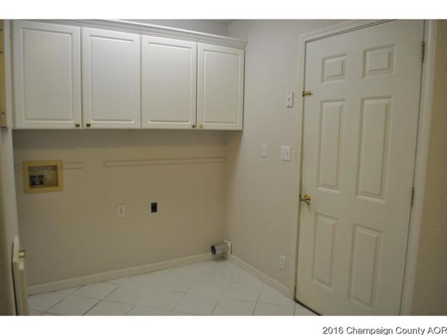 302 Jay Street Savoy, IL 61874 - Photo 15 of 24