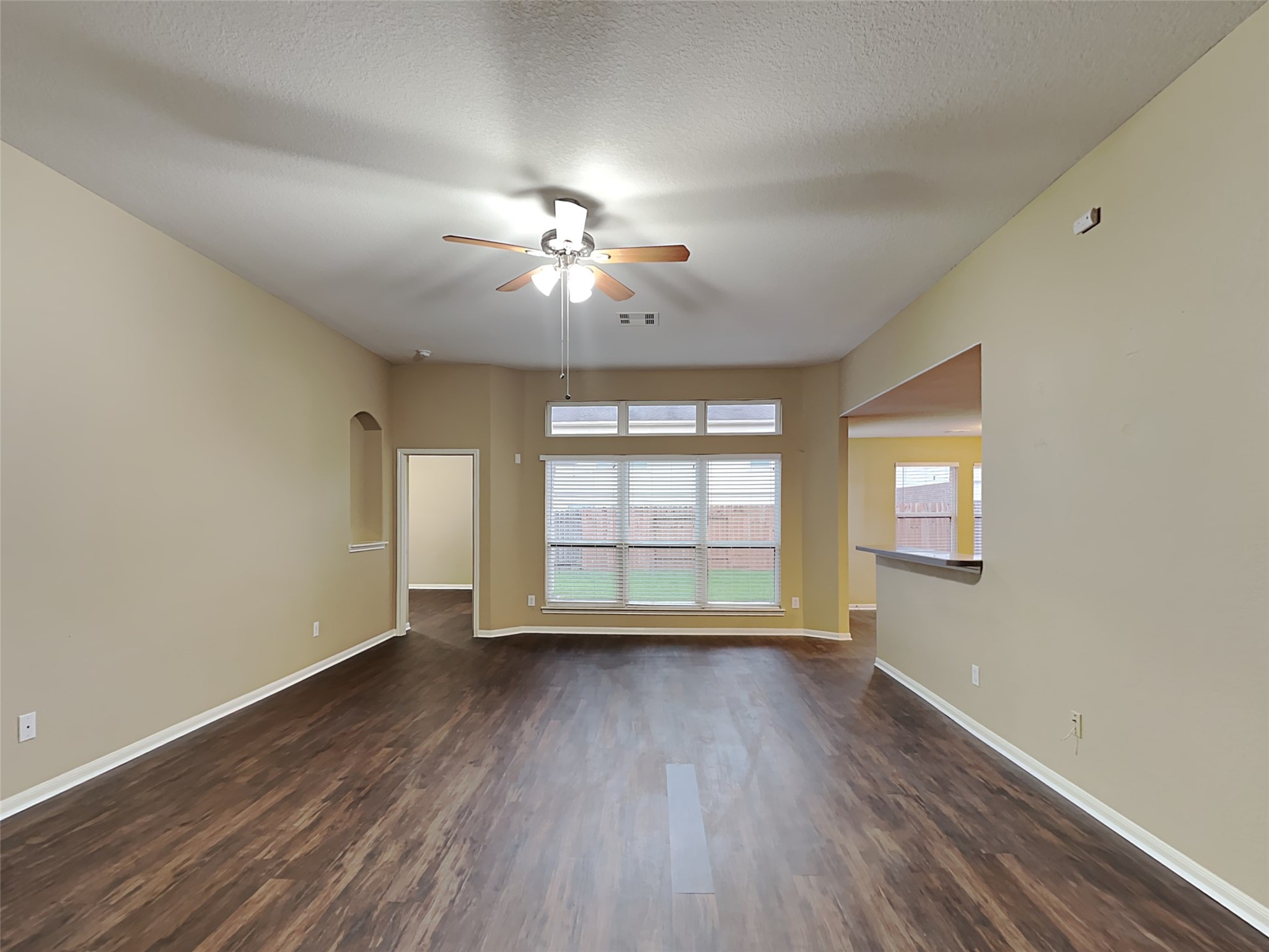 22722 Canyonback Court Spring, TX 77373 - Photo 8 of 21 Gallery Image 8