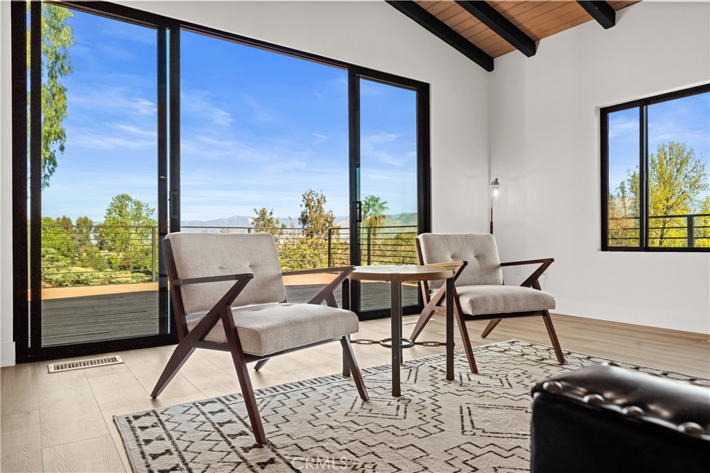 1909 Canyon Road Redlands, CA 92373 - Photo 5 of 47
