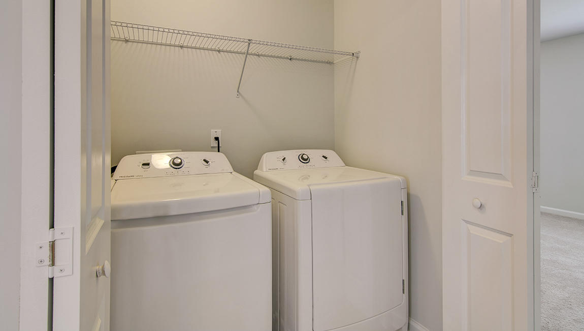 512 Wayton Circle Moncks Corner, SC 29461 - Photo 17 of 46 Laundry
