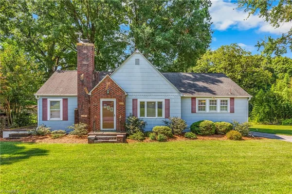 $134,400 | 3140 Iris Street, Winston-Salem, NC 27107