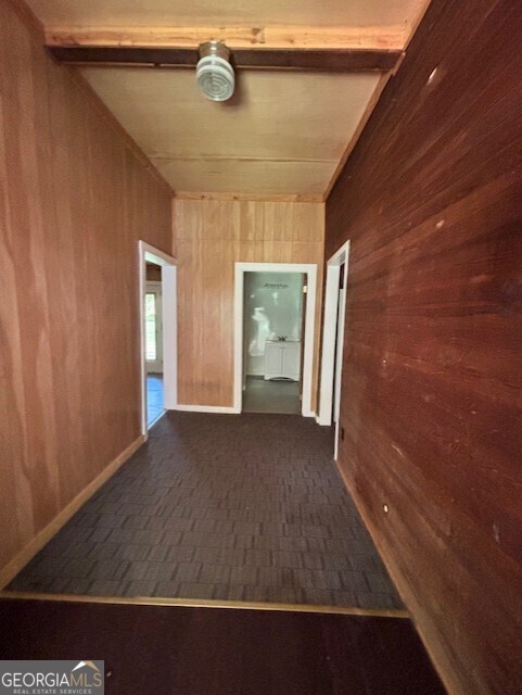585 Huddleston Road Fayetteville, GA 30214 - Photo 5 of 11 a view of a hallway