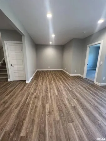 $2,900 | 5246 Pandit Drive, Bettendorf, IA 52722