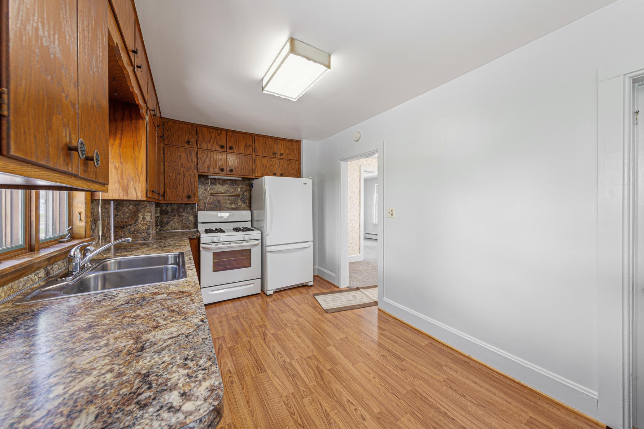807 2nd Street Southwest Faribault, MN 55021 - Photo 16 of 33