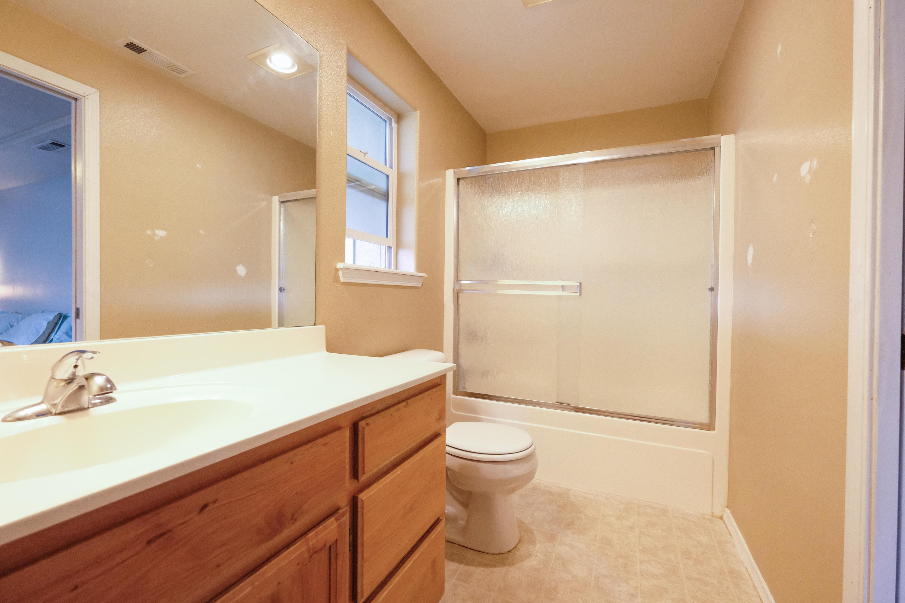 1103 Twin Rocks Drive Central Point, OR 97502 - Photo 16 of 30 16