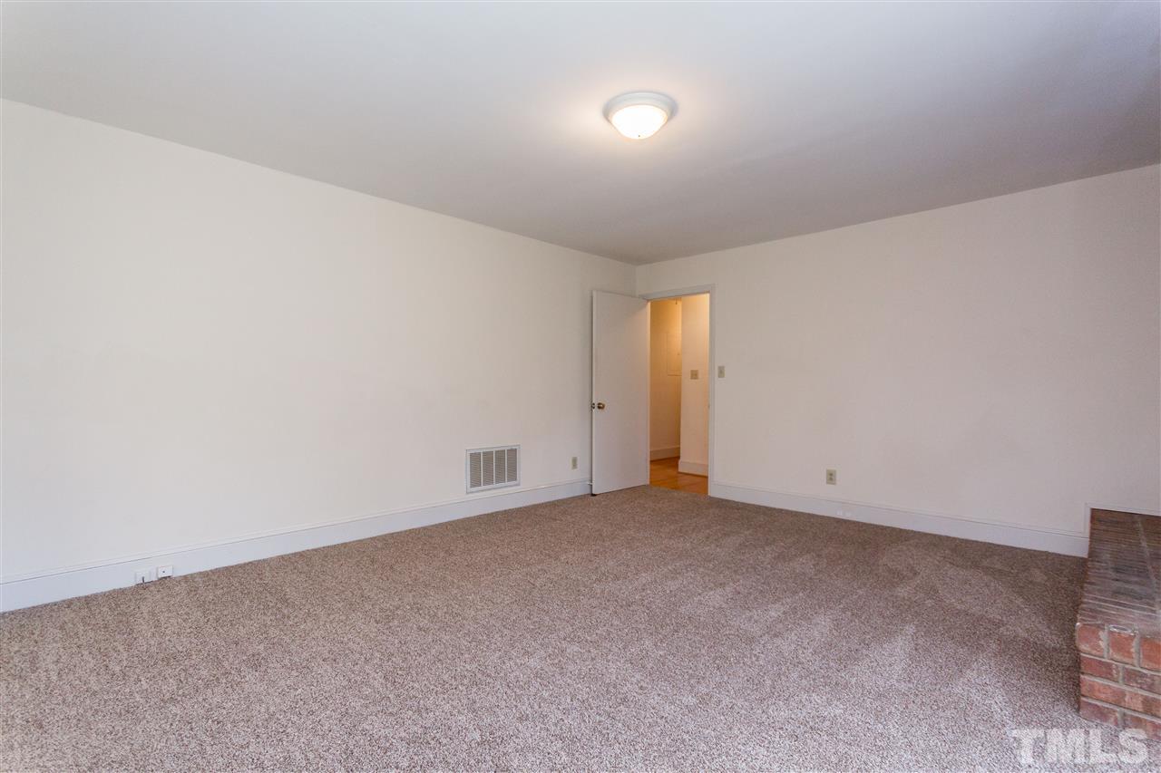 4704 Greenbrier Road Raleigh, NC 27603 - Photo 14 of 25