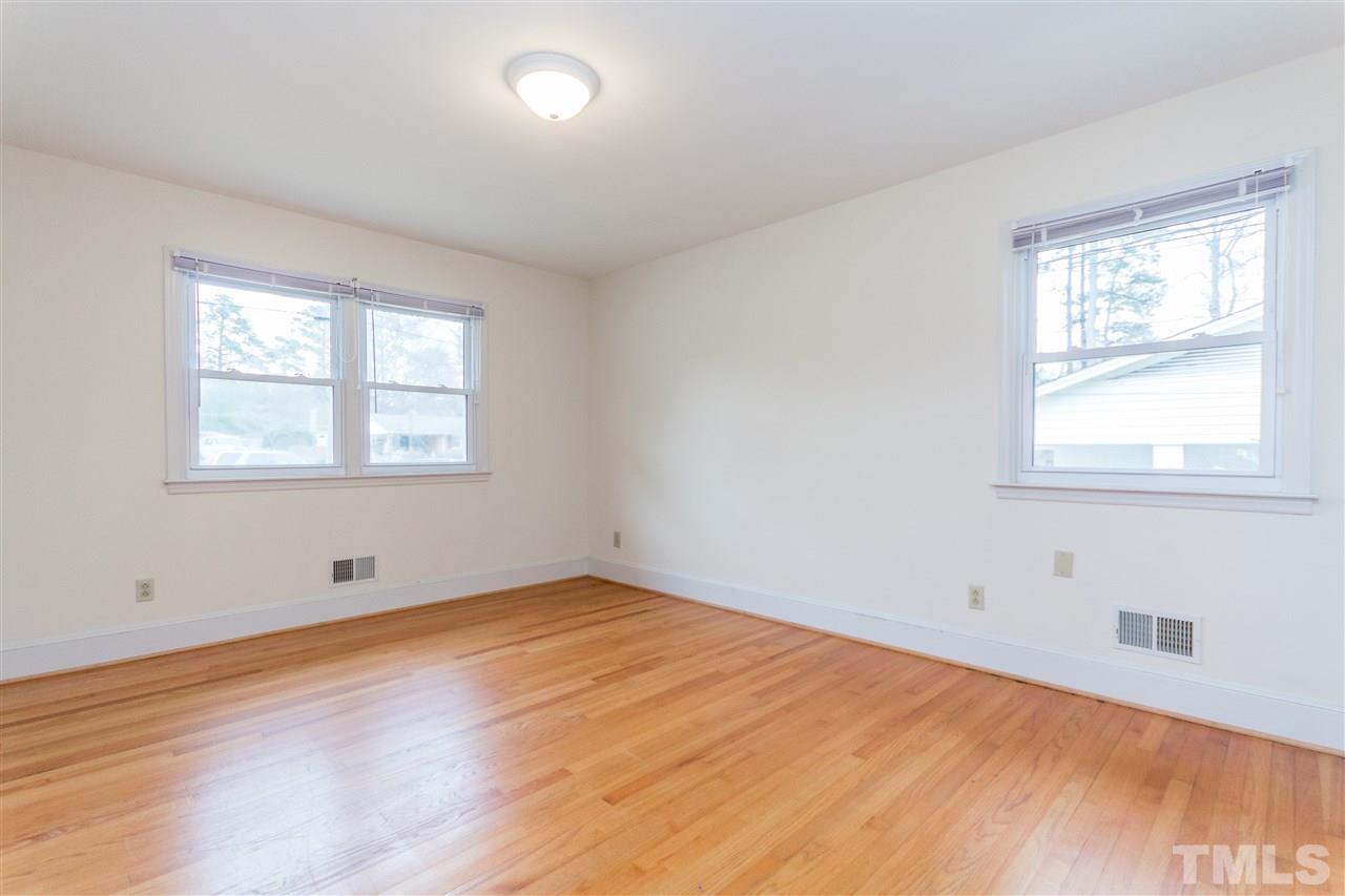 4704 Greenbrier Road Raleigh, NC 27603 - Photo 15 of 25
