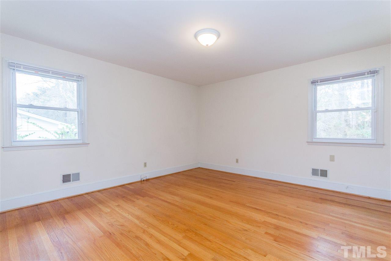 4704 Greenbrier Road Raleigh, NC 27603 - Photo 17 of 25