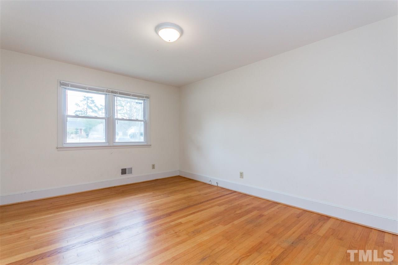 4704 Greenbrier Road Raleigh, NC 27603 - Photo 19 of 25