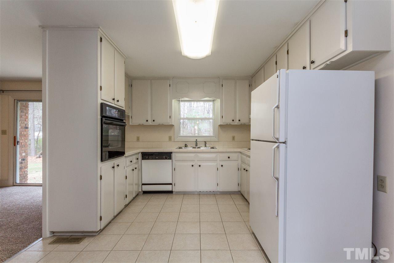 4704 Greenbrier Road Raleigh, NC 27603 - Photo 7 of 25