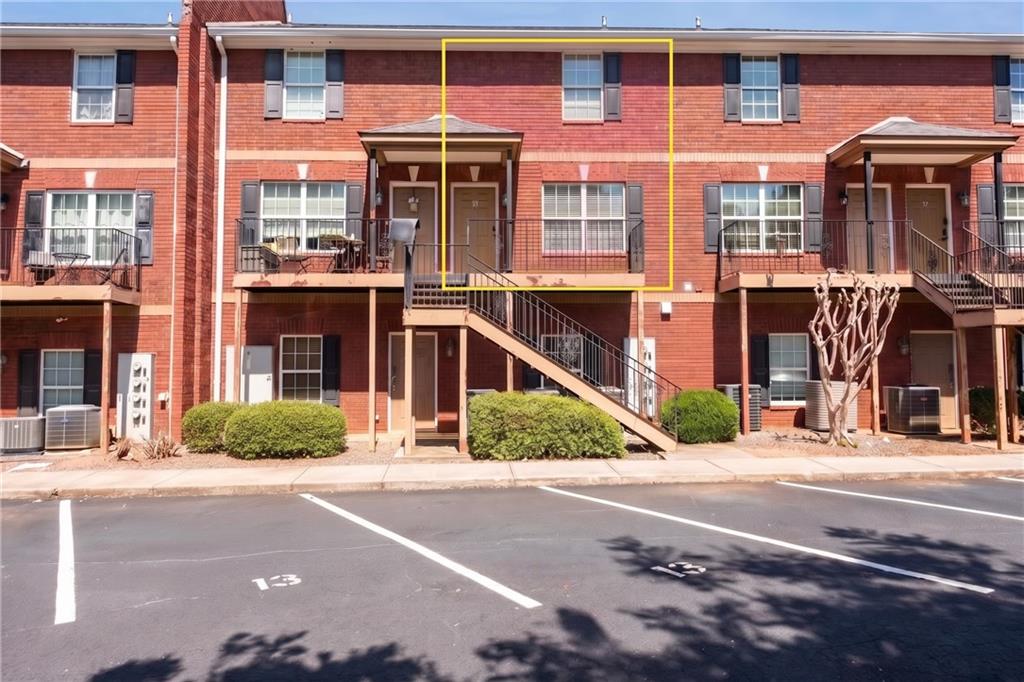 105 Whitehead Road, Unit 15 Athens, GA 30606 - Photo 1 of 23 Gallery Image 1