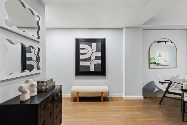 $1,399,000 | 40 West 55th Street, Unit 4D | Midtown Central