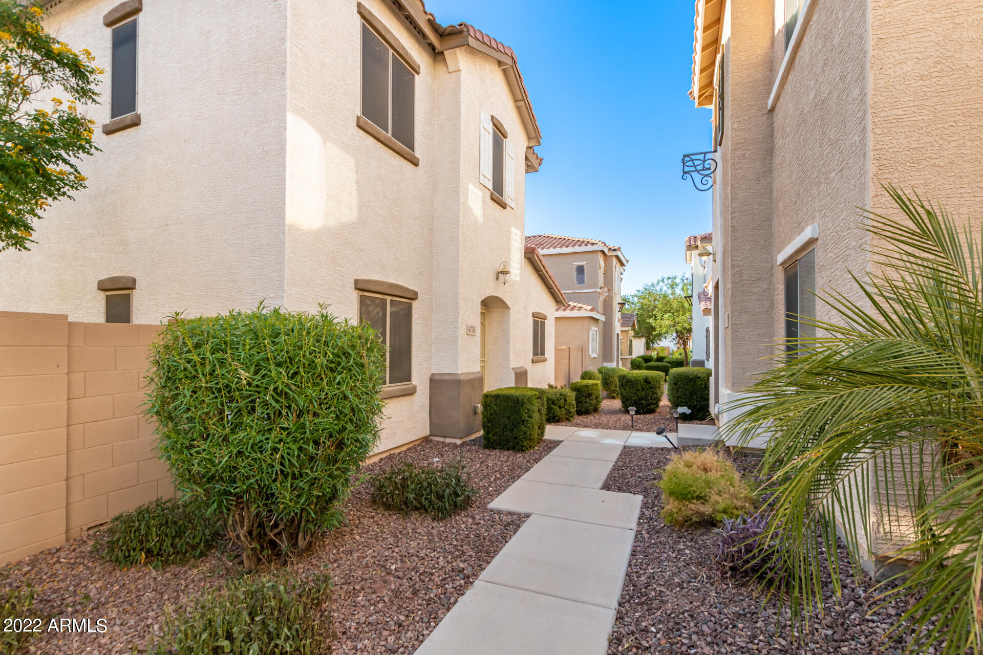 4736 East Redfield Road Gilbert, AZ 85234 - Photo 3 of 39 Fromt of Home